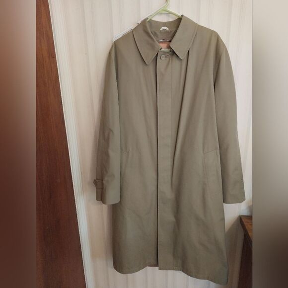 Oleg Cassini full length trench coat with faux fur lining size 40. - Picture 1 of 12